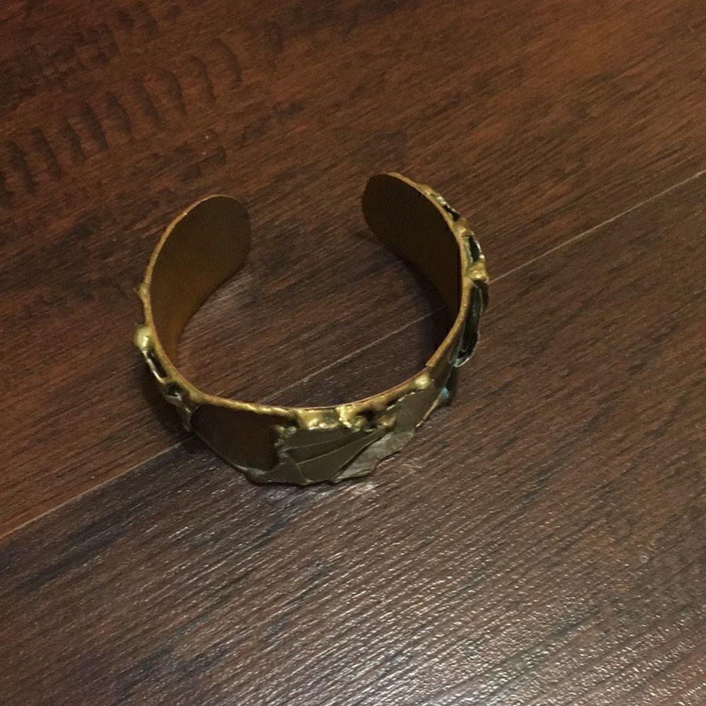 Artisanal Abstract work Metal Cuff - Picture 2 of 5